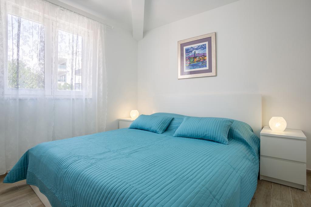 Apartments Oleandar Rogoznica  Oda fotoğraf