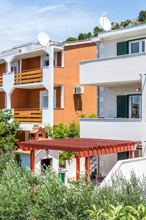 Apartments Oleandar Rogoznica  Oda fotoğraf